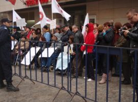 Protest la Bucuresti in fata Ministerului Sanatatii