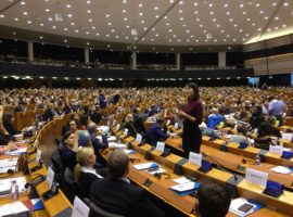 Cea de-a 4 ediție a Parlamentului European al Persoanelor cu Dizabilități: drepturile persoanelor cu dizabilităţi în inima Uniunii Europene